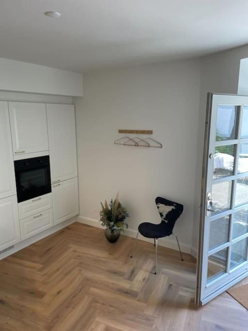 Nyrenoveret Charmerende Lejlighed I Odense C! Apartment ภายนอก รูปภาพ